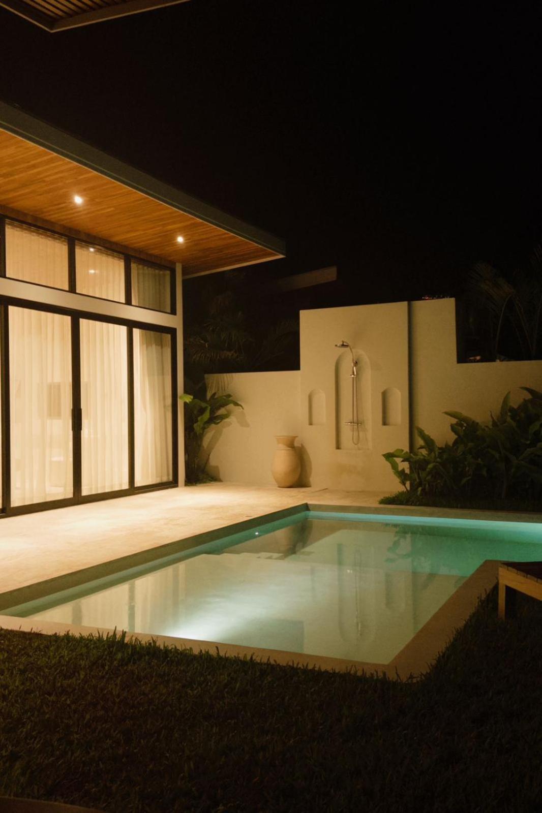 Golden Palm Pool Near Fishermans Village * Bophut